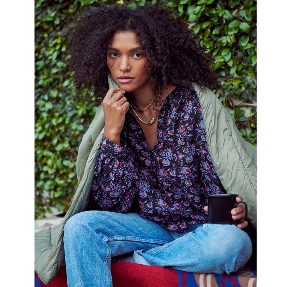 XIRENA Romi Top Black Beauty Floral